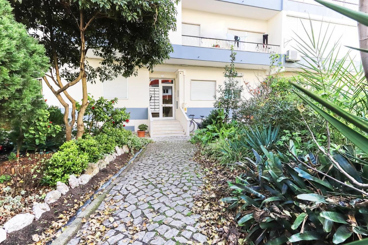 Espectacular Apartamento Na Praia A 20 Min De Lisboa コスタ・ダ・カパリカ エクステリア 写真